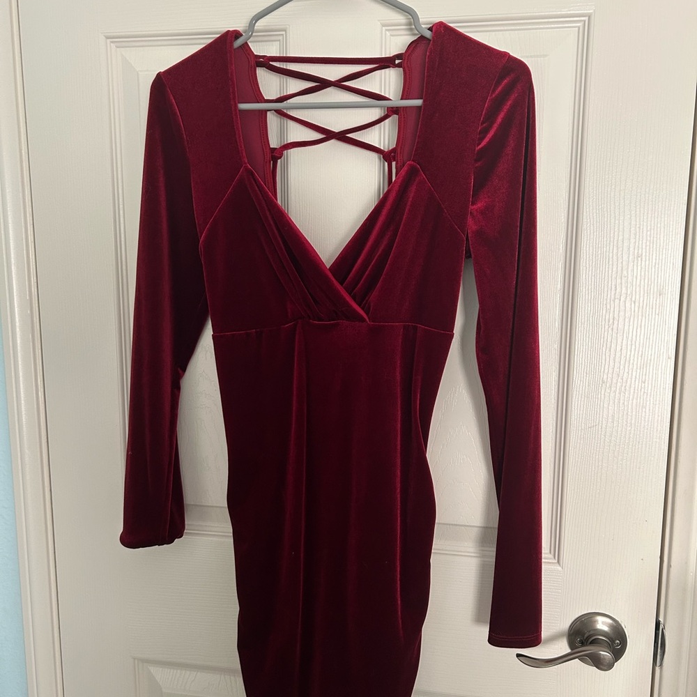 Elegant Burgundy Velvet Dress